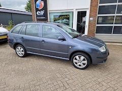Skoda Fabia Combi - 2.0i "Elegance" 116 Pk Airco - Cruise - lm Velgen - Apk 24-07-2027