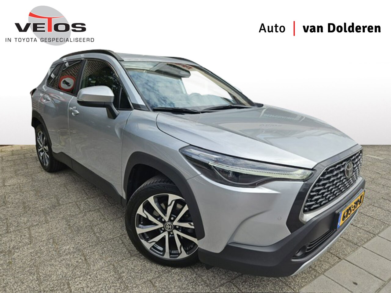 Toyota Corolla Cross - Hybrid 140 Style Limited Elektrische achterklep/Parkeersensoren Stuur en Stoel verwarming - AutoWereld.nl