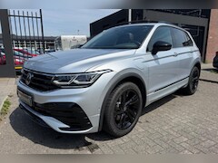 Volkswagen Tiguan - 1.4 TSI eHybrid R-Line Business+ | Panoramadak | Trekhaak wegklapbaar | Leder | Memory