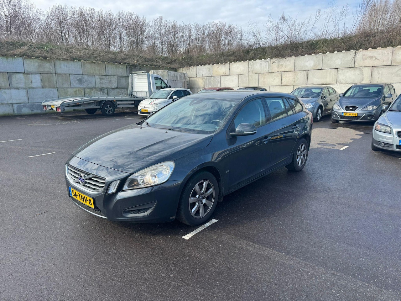 Volvo V60 - 1.6 T3 Kinetic | Climate | Cruise | Navi | - AutoWereld.nl