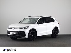 Volkswagen Tiguan - R-Line Edition 1.5 eHybrid 150 kW / 204 PK SUV 6 v Panoramadak | Stoelverwarming | Trekhaa