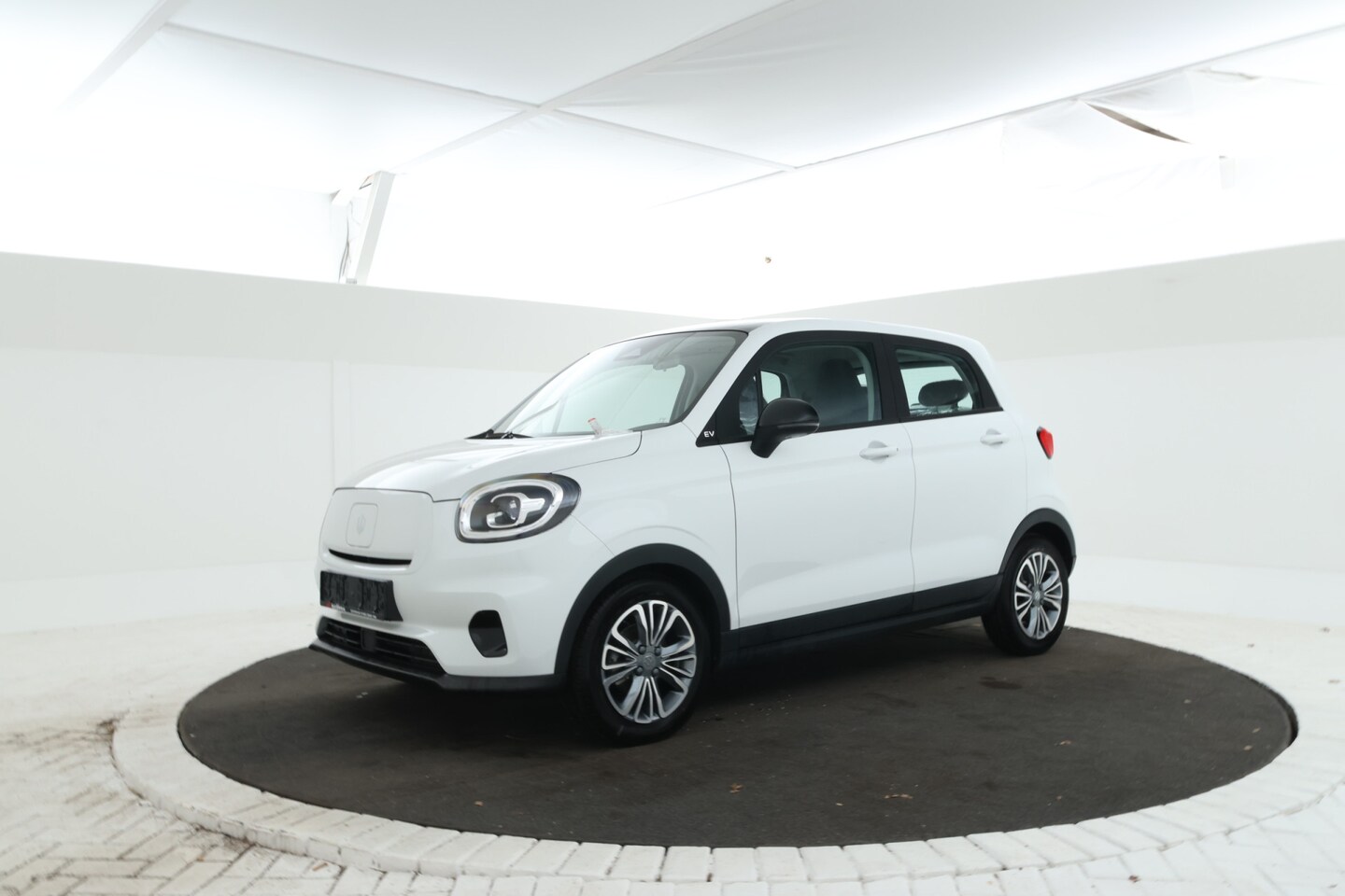 Leapmotor T03 - Design 37.3 kWh Camera, Panorama, - AutoWereld.nl