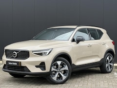 Volvo XC40 - 2.0 B4 Plus Dark Elektr. stoelverstelling / Harman Kardon Audio / Trekhaak / 19" All seaso