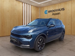 Lynk & Co 01 - 1.5 | Trekhaak | Camera | Verwarmde Voorstoelen | Panoramadak | BLIS | DAB | Keyless Start