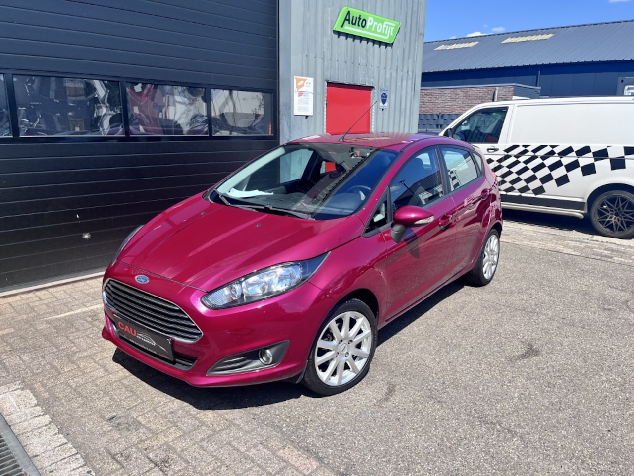 Ford Fiesta - 1.6 Titanium Automaat|Trekh|Airco|17inch - AutoWereld.nl