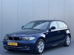 BMW 1-serie - 118i High Executive | Xenon | Leder | Navigatie