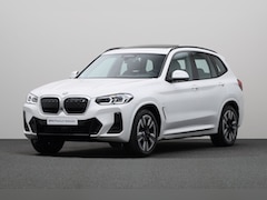 BMW iX3 - Executive 80 kWh | Elektrisch verwarmde voorstoelen | Driving Assistant Professional | Ach
