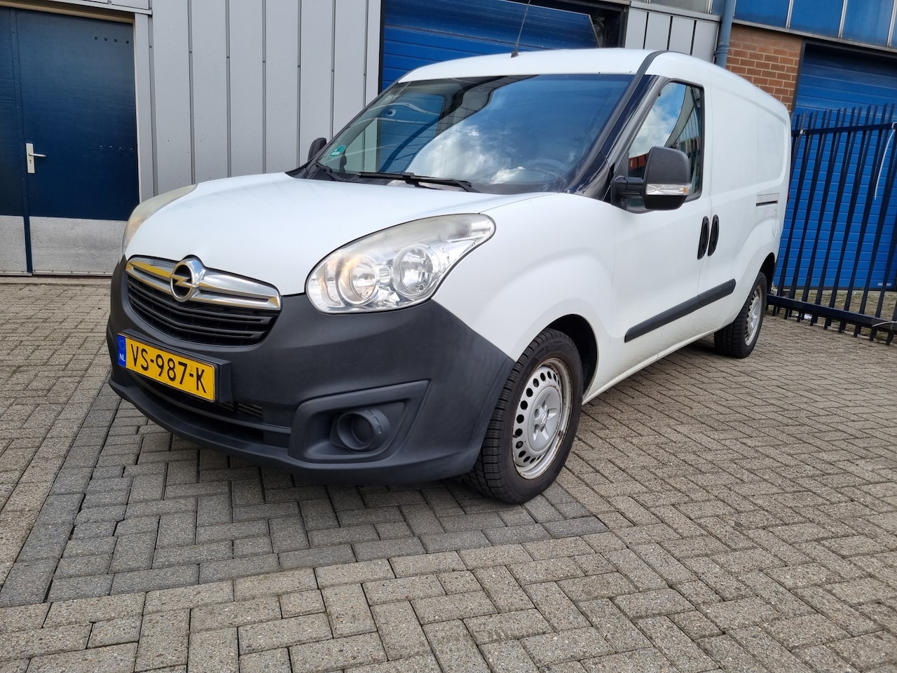 Opel Combo - 1.6 CDTi L2H1 Sport 1.6 CDTi L2H1 Sport, automaat , 4-2027 apk INRUIL/FIN MOGELIJK - AutoWereld.nl