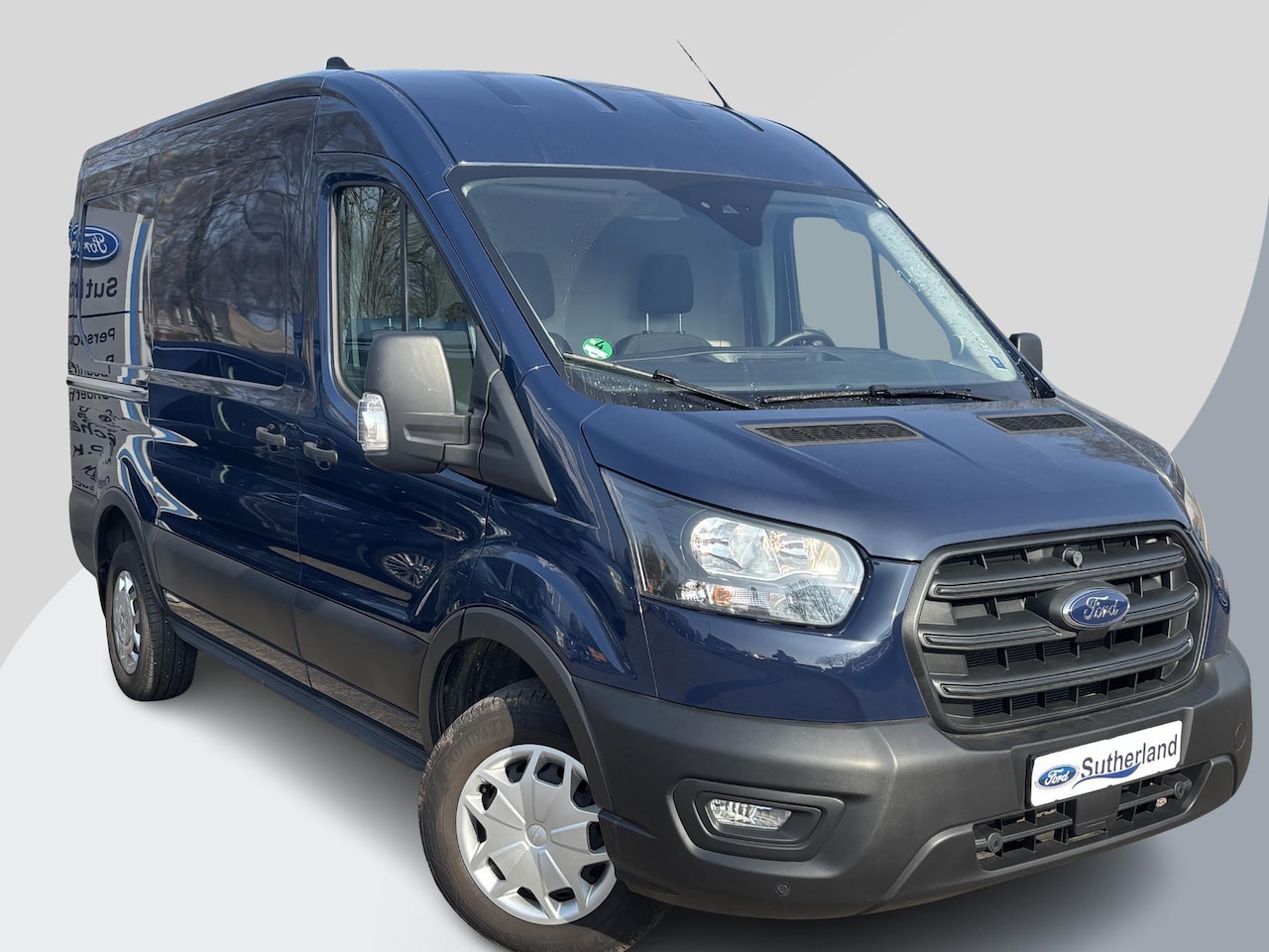 Ford Transit - 350 2.0 TDCI L2H2 Trend | SCI | 130pk | Trekhaak | Achteruitrijcamera | Cruise control | A - AutoWereld.nl