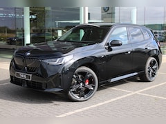 BMW X3 - 30e xDrive M Sport Automaat / Trekhaak / Panoramadak / Sportstoelen / Comfort Access / Har