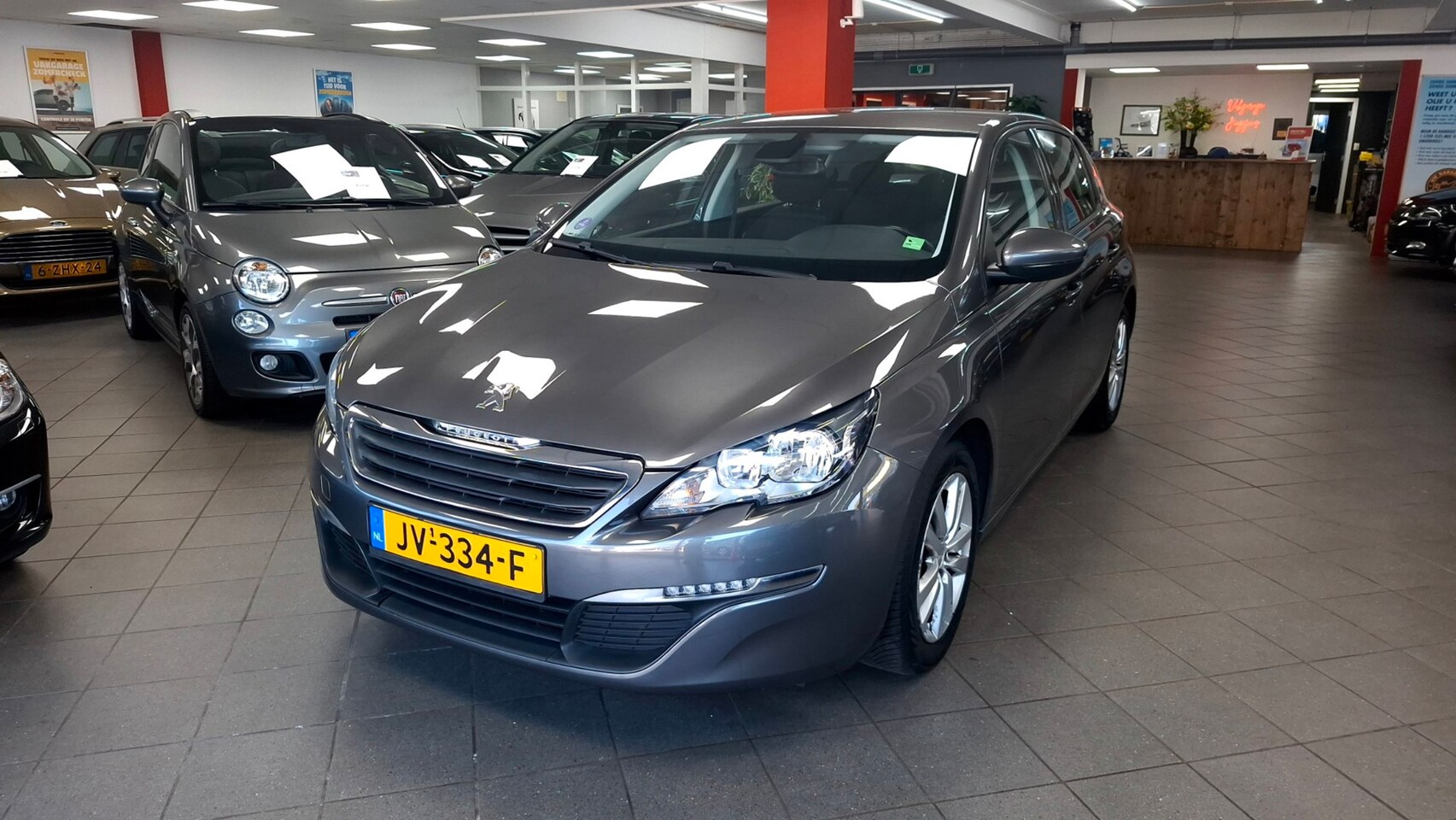 Peugeot 308 - 1.2 PureTech Active 1.2 PureTech Active - AutoWereld.nl