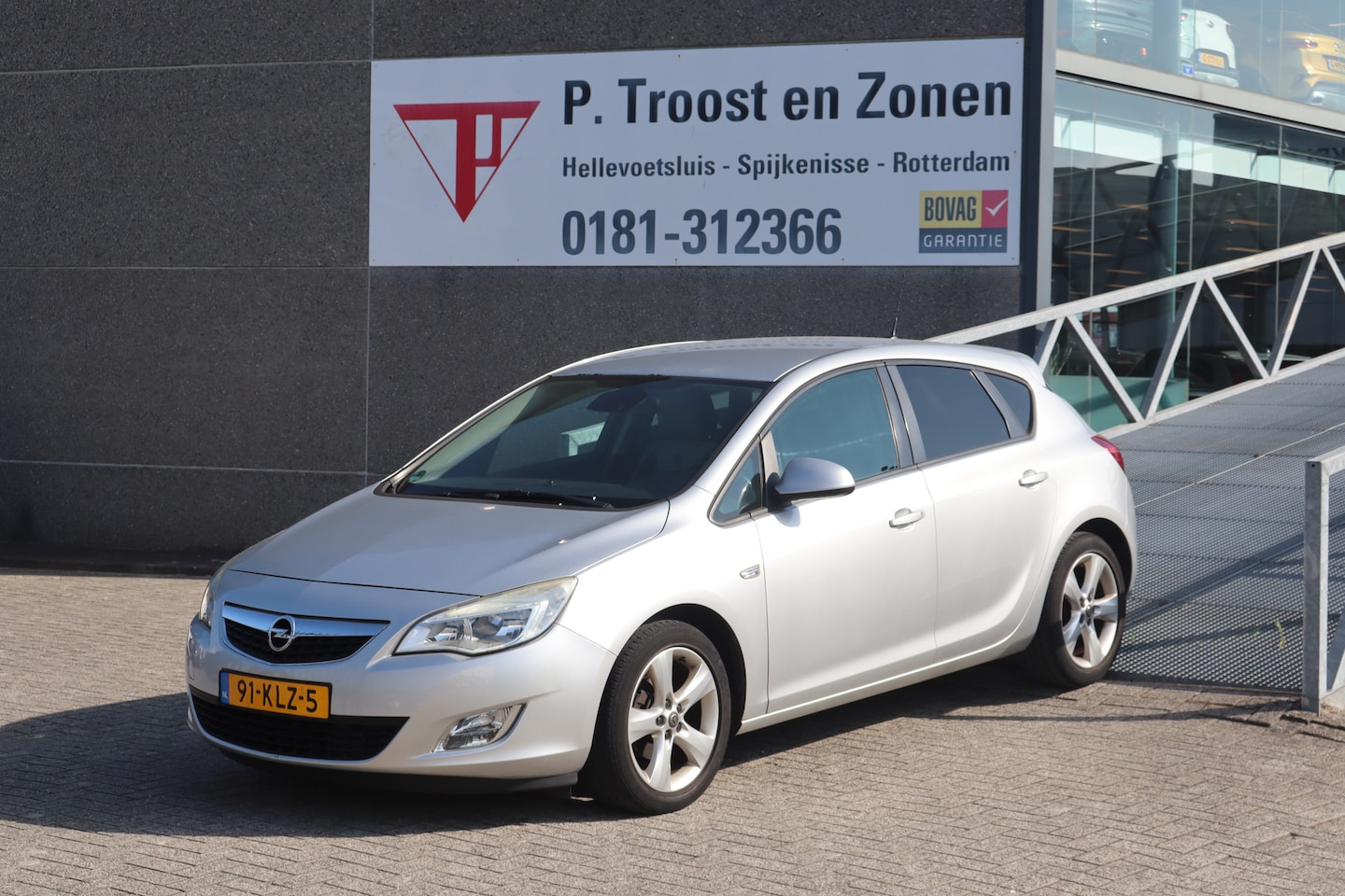 Opel Astra - 1.6 Edition Cruise control/Achteruitrijcamera/Bluetooth/Airco MEENEEMPRIJS/HANDELSPRIJS/EX - AutoWereld.nl