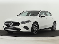 Mercedes-Benz A-klasse - 250 e Star Edition LIMITED | Dodehoekassistent | Parkeerpakket met achteruitrijcamera | Hi