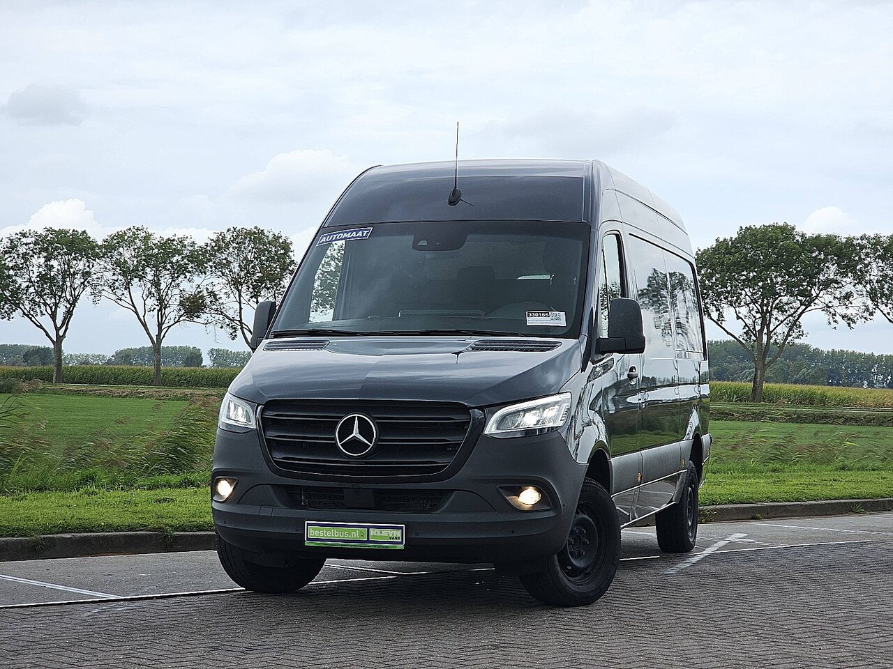 Mercedes-Benz Sprinter - 319 L2H2 MBUX10  LED!! - AutoWereld.nl