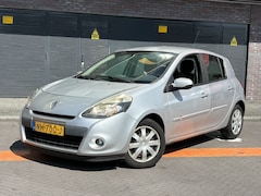 Renault Clio - 1.5 dCi Parissiene / Bluetooth / Topcar