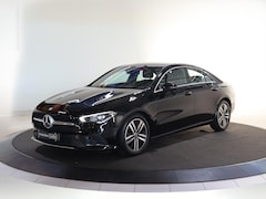 Mercedes-Benz CLA-Klasse - 200 Business Solution Luxury | Stoelverwarming | Widescreen | Sfeerverlichting | Apple Car
