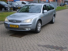 Ford Mondeo Wagon - 1.8-16V Champion