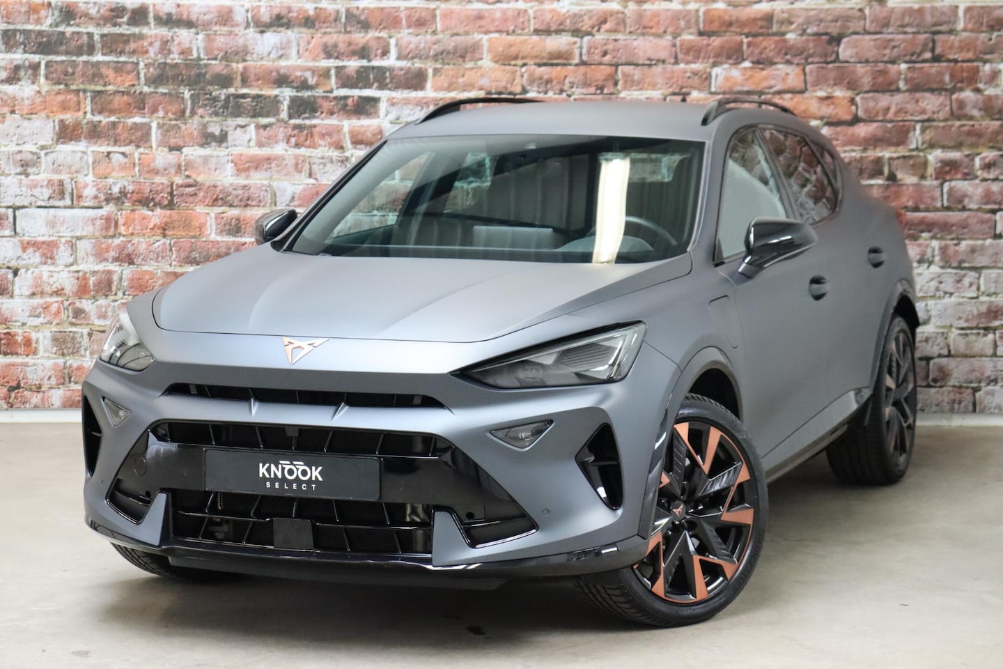 CUPRA Formentor - 1.5 TSI e-Hybrid VZ Performance Automaat / SoH 99% / Virtual Cockpit / 19 Inch / LED Matri - AutoWereld.nl