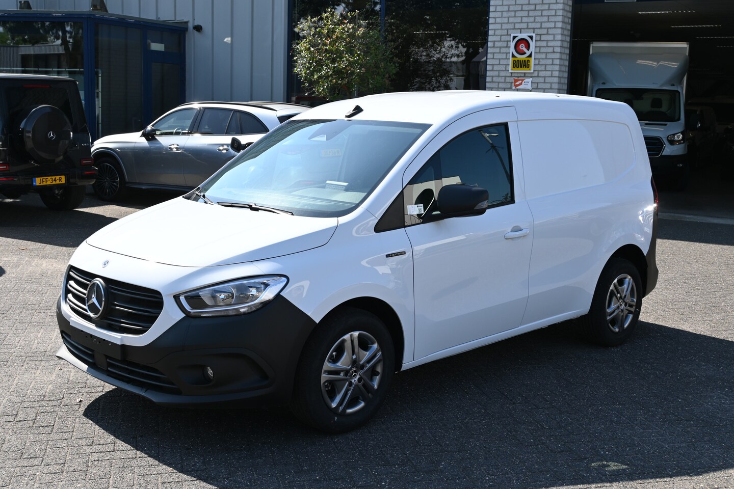 Mercedes-Benz eCitan - 112 Pro L1 51 kWh AC-opladen 22kW/DC-opladen 75kW, Smartphone integratiepakket, Etc. - AutoWereld.nl