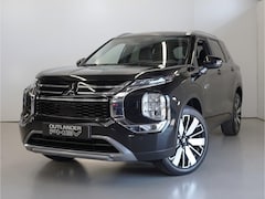 Mitsubishi Outlander - 2.4 PHEV Intense+ | Actieprijs | Head up | 20 inch | Direct leverbaar | 8 jaar garantie |