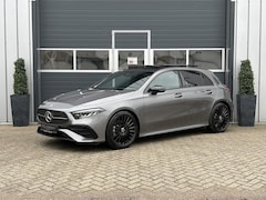 Mercedes-Benz A-klasse - 180 Star Edition | Keyless | Pano | Sfeer | Camera | Stoel verwarming |