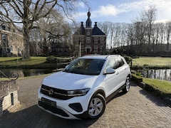 Volkswagen T-Cross - 1.0 TSI Life Edition | Clima | Adaptive Cruise Virtual Dashboard |