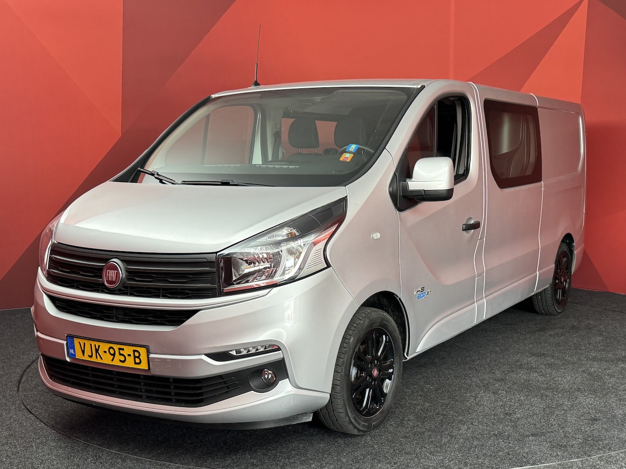 Fiat Talento - 2.0 MultiJet L2H1 Business Pro DC | Airco | Trekhaak | Cruise - AutoWereld.nl