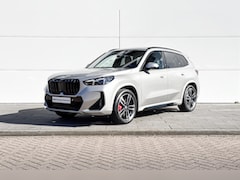BMW X1 - sDrive20i M Sportpakket Pro | Driving Assistant Plus | Innovation Pack | Comfort Pack | Tr