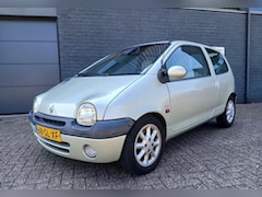 Renault Twingo - 1.2 Initiale / Full option / Leer / Airco