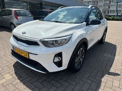 Kia Stonic - 1.0 T-GDi DynamicLine / Navi / Acamera / Cruise / Lmv / Nap /