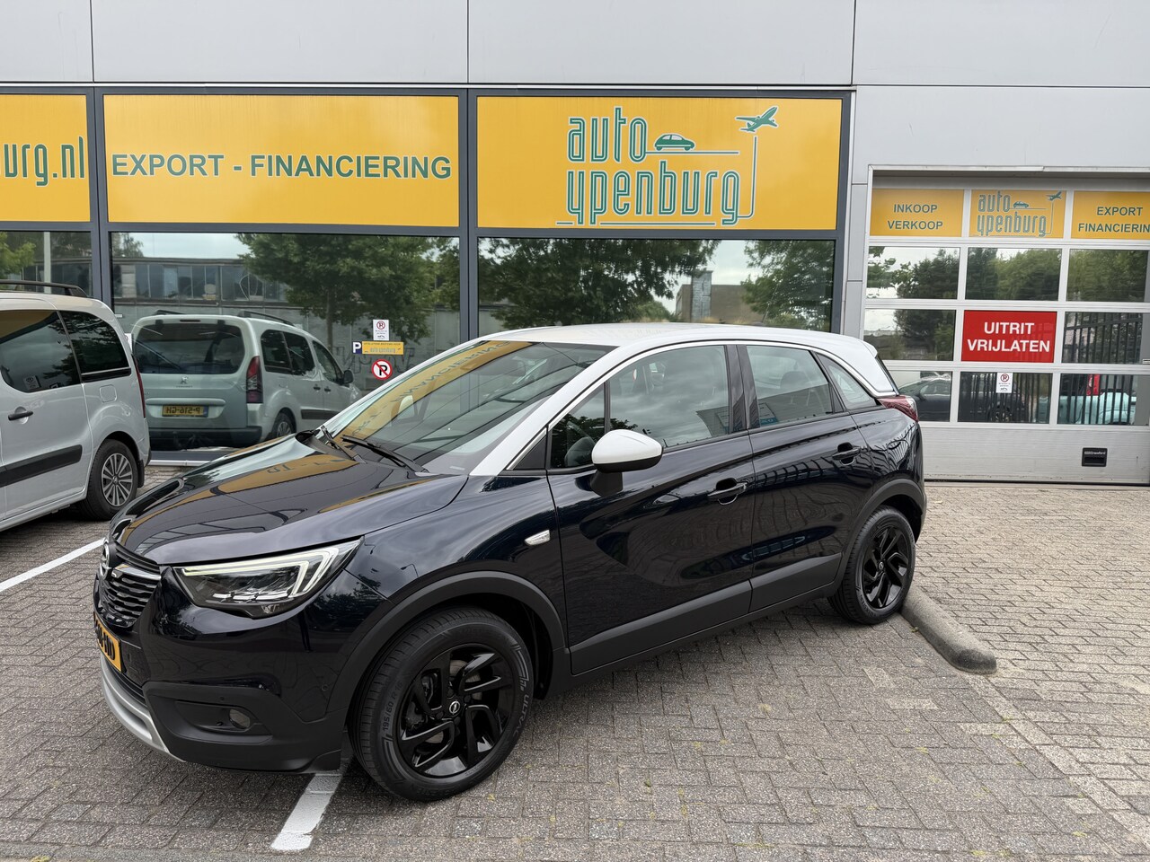 Opel Crossland X - 1.2 Turbo Ultimate * 101.388 Km * Navi * Climatronic * Led * Leder / Stof * - AutoWereld.nl