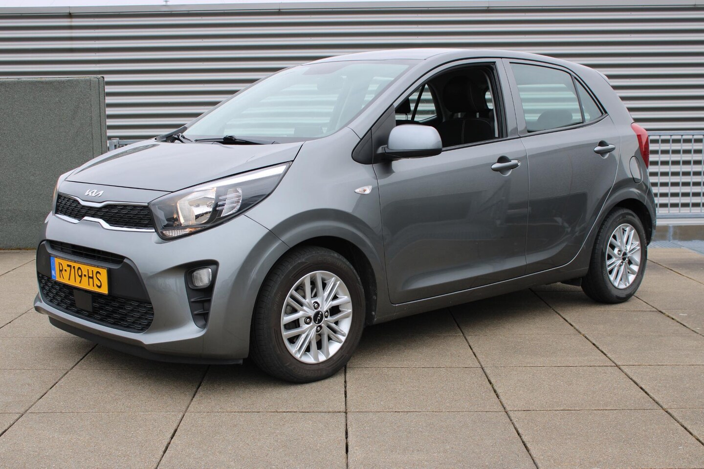 Kia Picanto - 1.0 DPi DynamicLine TREKHAAK, ACHTERUITRIJCAMERA, LMV - AutoWereld.nl