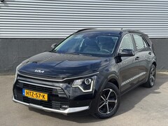Kia Niro - 1.6 GDi PHEV DynamicLine Plug-in, NL-auto BTW-auto, Navigatie, Parkeersensoren voor + acht