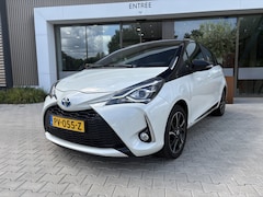 Toyota Yaris - 1.5 Hybrid Bi-Tone | Navigatie | Trekhaak