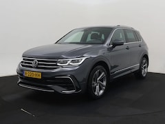 Volkswagen Tiguan - 1.4 TSI eHybrid R-Line Business+ | PANO | IQ-Light | VC | Adapt. Cruise | Clima | Navi |