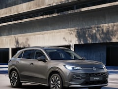 Volkswagen T-Roc - Life Edition | 'App-Connect' draadloze smartphone integratie | 30, 5 cm display met 2D en