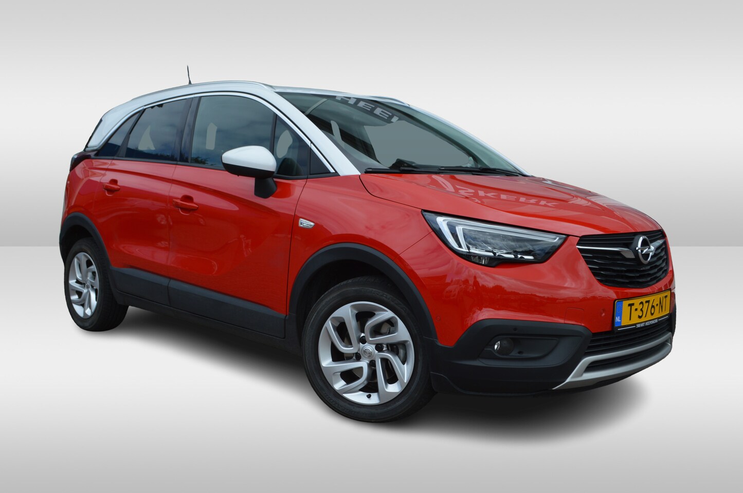 Opel Crossland X - 1.2 Turbo Innovation | Trekhaak | Bi-Tone | Leder | Navi - AutoWereld.nl