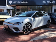 Leapmotor B05 - 67, 1 kWh 218PK Design Nieuw, Rijklaarprijs | Panoramadak | 360 Camera | Navigatie | Carpl
