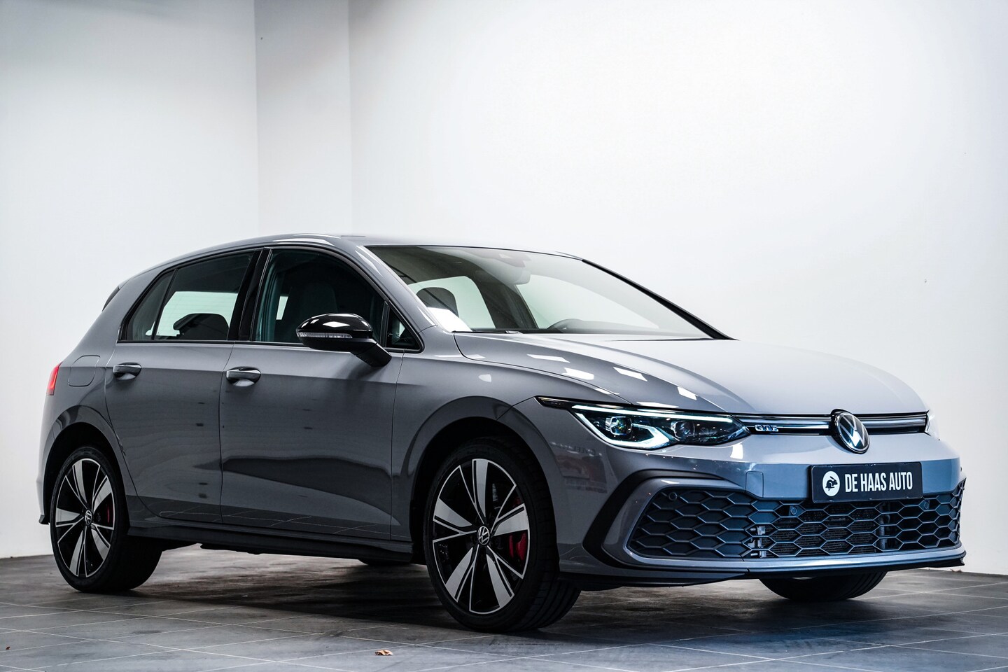 Volkswagen Golf - 1.4 eHybrid GTE 245 pk|Acc|Matrix led|18 inch|Car play - AutoWereld.nl