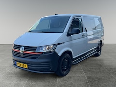 Volkswagen Transporter - 2.0 TDI L1 90PK Camper Edition | Walstroom | Schuiframen | Apple carplay | 3 zits