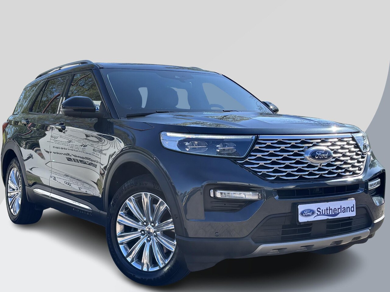 Ford Explorer - 3.0 V6 EcoBoost PHEV Platinum 457pk | 7 persoons | Trekhaak | Panoramadak | BTW verrekenba - AutoWereld.nl