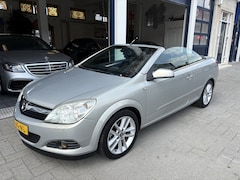 Opel Astra TwinTop - 1.8 Cosmo NL AUTO AIRCO/CRUISE/LEDER