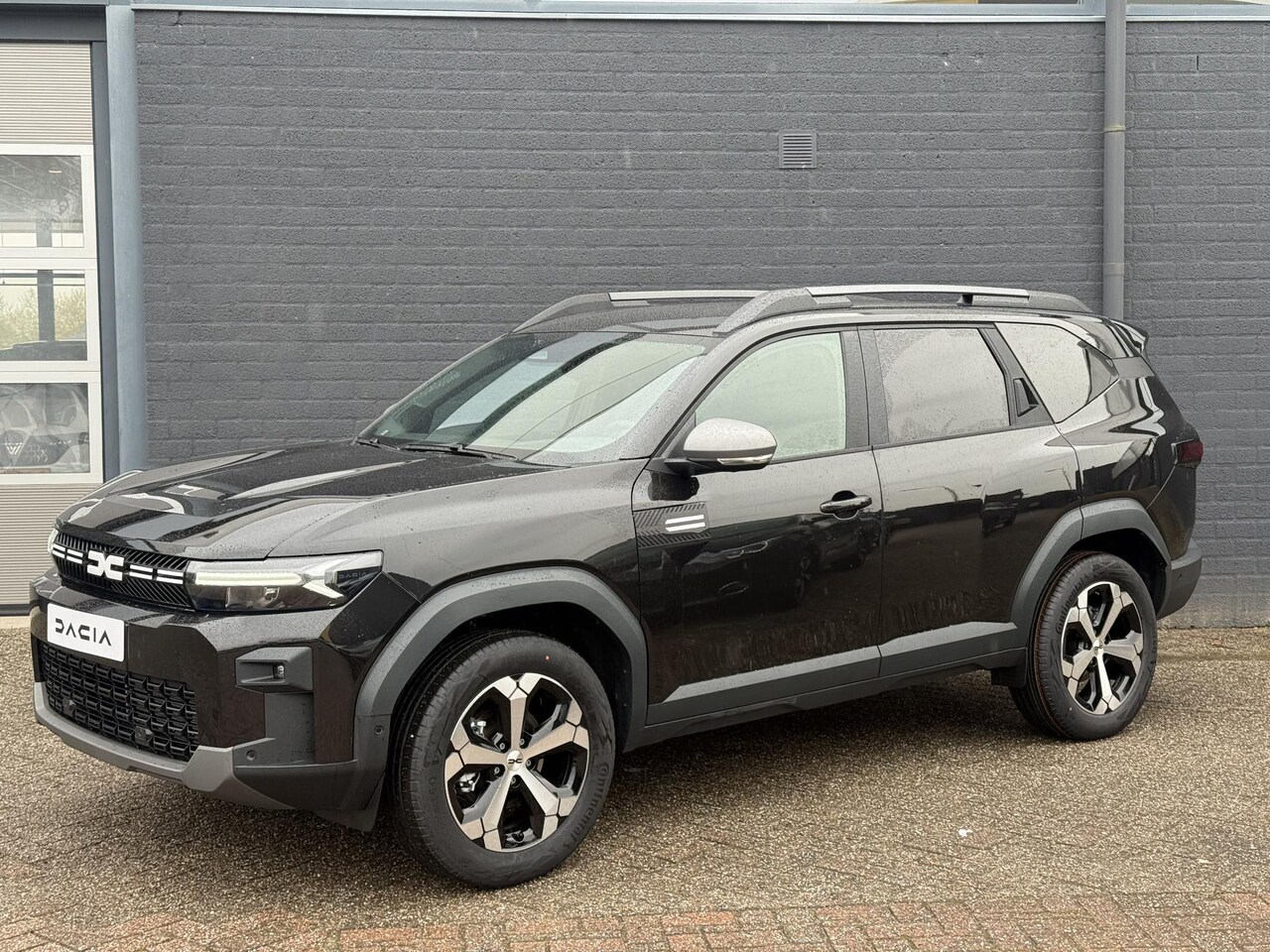 Dacia Bigster - 1.8 Hybrid 155 Journey | Pack Assist| Pack Winter | Elec. Achterklep | ACC - AutoWereld.nl