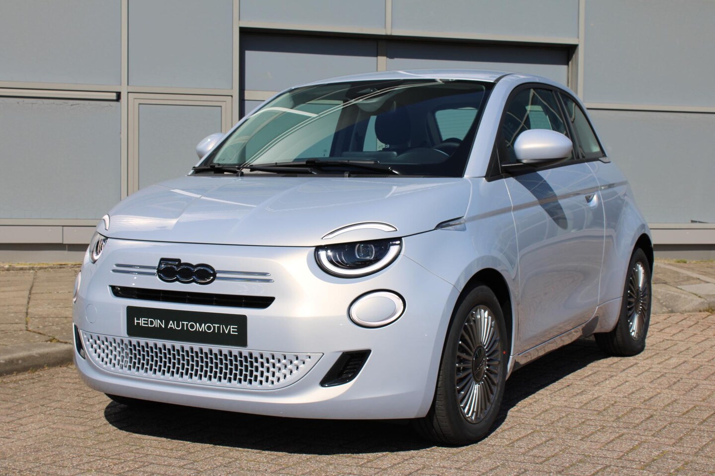 Fiat 500 - 1.0 Hybrid Torino Launch Edition | Inclusief Paticuliere Voorraad Korting 1000,-| Apple Ca - AutoWereld.nl