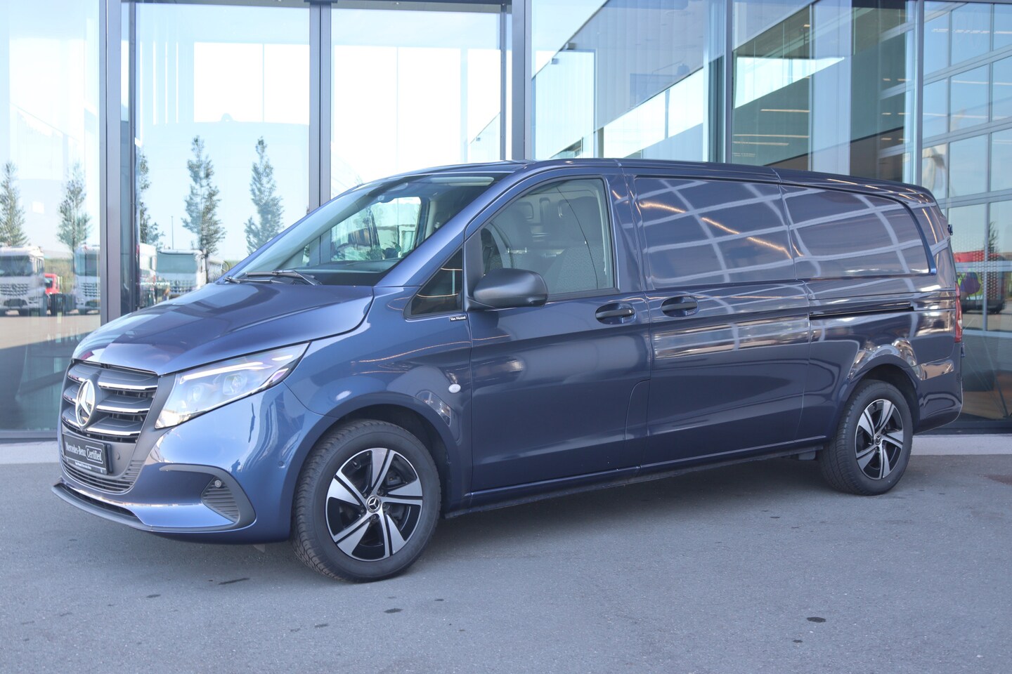 Mercedes-Benz Vito - 119 CDI Aut.L3 Pro |AIRCO/MBUX/CARPLAY/2X SCHUIFD. |Certified - AutoWereld.nl