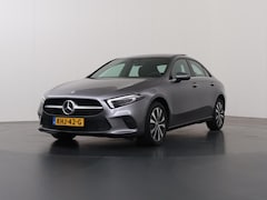 Mercedes-Benz A-klasse - 250 e | Panoramadak | Sfeerverlichting | Stoelverwarming | Multibeam |