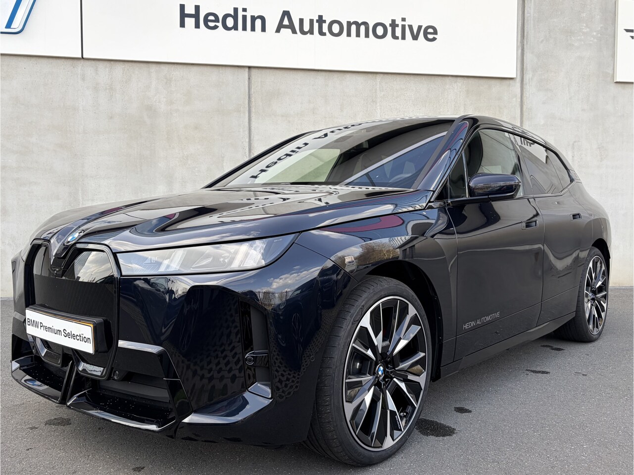 BMW iX - xDrive45 101 kWh | Hifi System Harman-Kardon | Driving Assistant Professional | M Sportpak - AutoWereld.nl