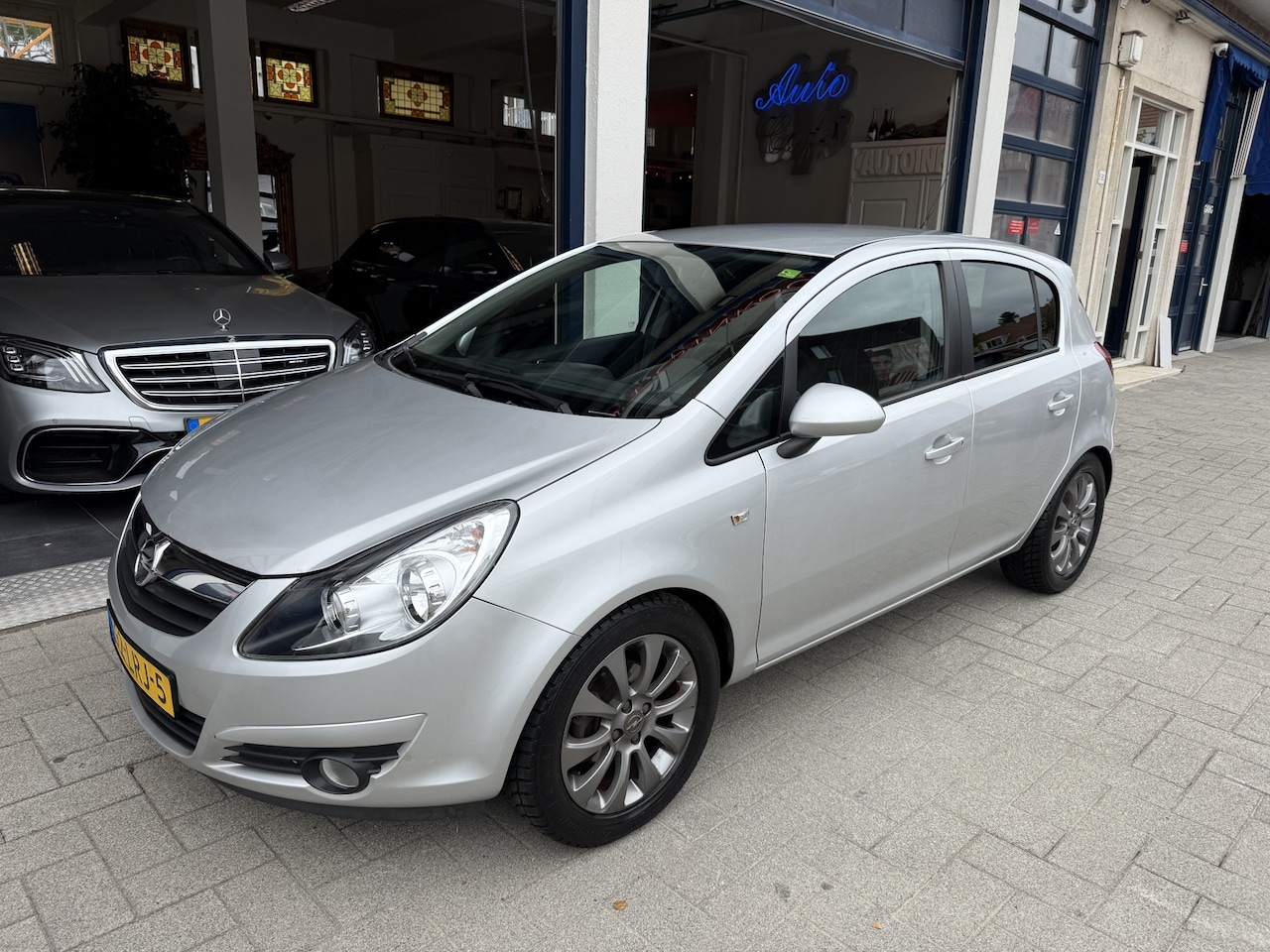 Opel Corsa - 1.4-16V '111' Edition NL AUTO/AIRCO/APK 06-2027 - AutoWereld.nl