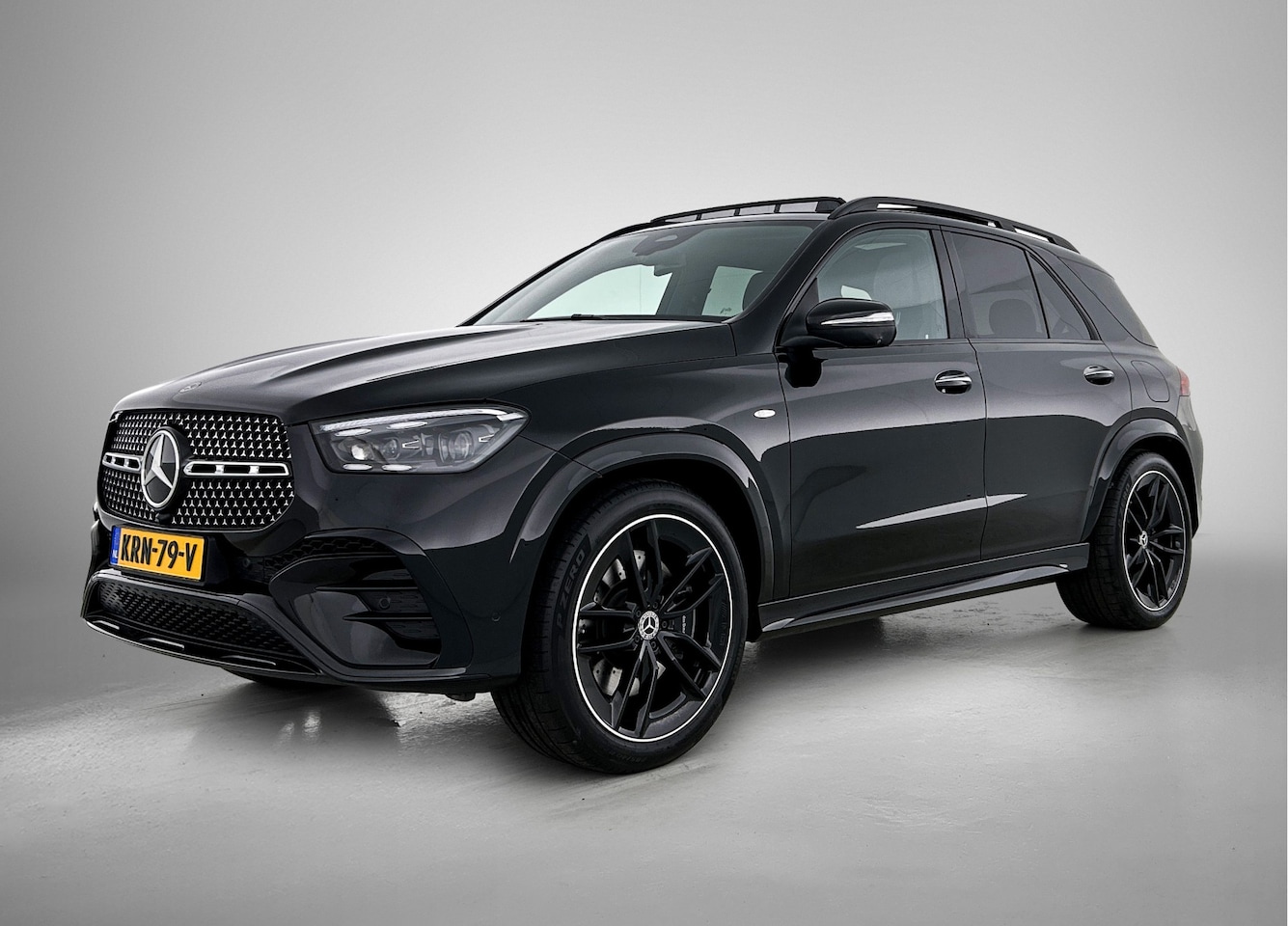 Mercedes-Benz GLE-Klasse - 400 e 4MATIC AMG Nightpakket Plug-In Hybride | Panoramadak | Airmatic | Trekhaak |  Burmes - AutoWereld.nl
