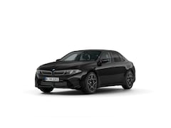 BMW i3 - 50 xDrive M Sport / Panoramadak / Trekhaak / 3D Head-Up / M Multifunctionele stoelen / Par